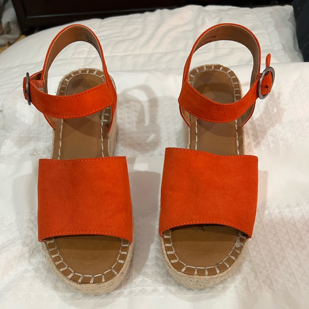Universal Thread Sandals Womens